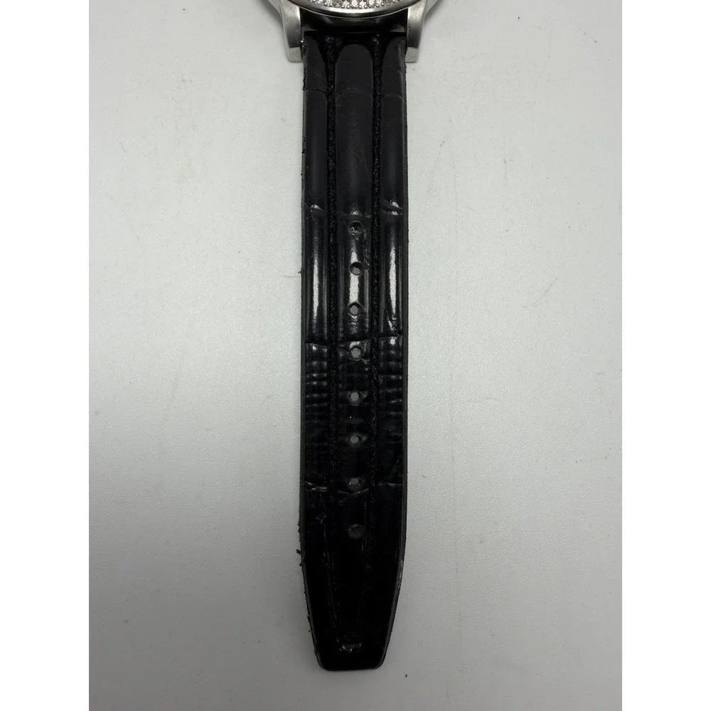 Guess U85083L1 Paisley New Battery Ladies Watch 43MM 8